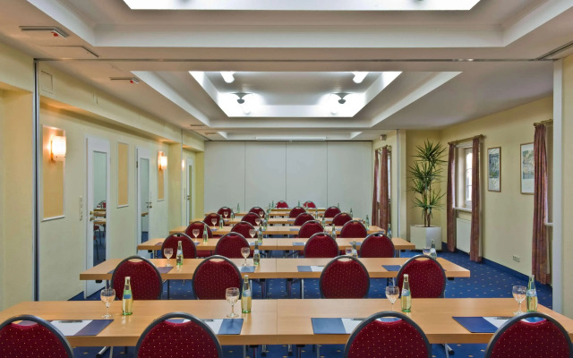 TRYP by Wyndham Munich North