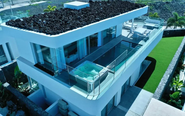 Infinity Villas - Casangular by Upper