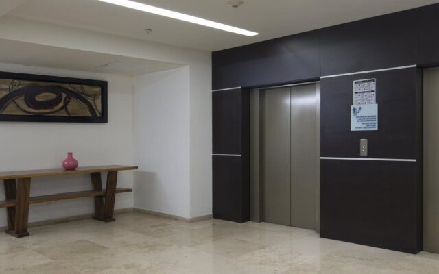 Holiday Inn Guadalajara Patria Universidad by IHG