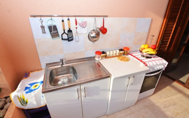 Apartments & Rooms Vanja