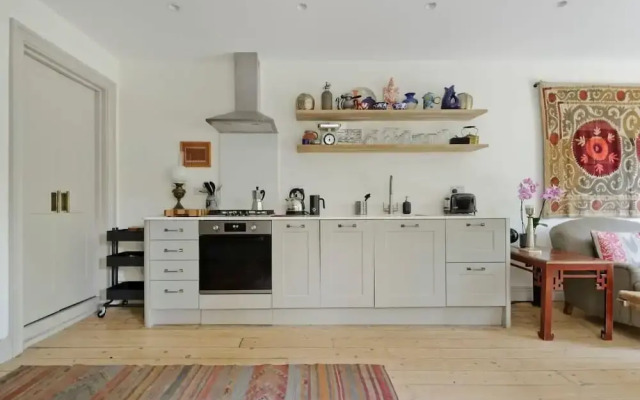 Gorgeous 1 Bed Garden Flat, Kensal