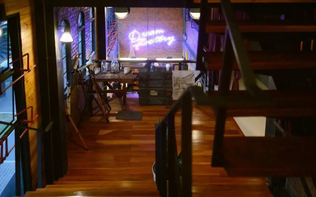 Dream factory hotel (SHA Plus+)