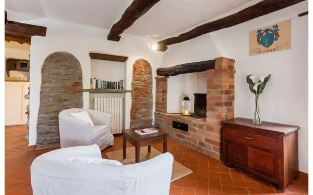 Villa Rinaldo Comfortable Holiday Residence