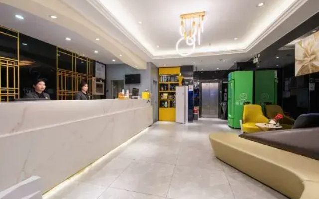 ACHOUR HOTEL (Shenzhen North Railway Station)