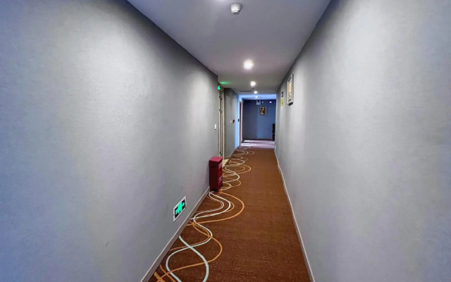 Yunkai Business Hotel