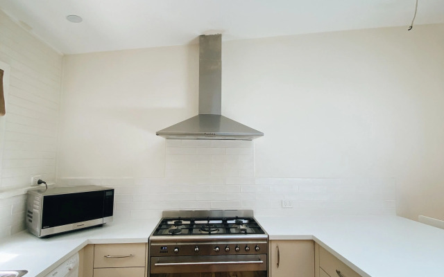 Wonboyn Cabins & Caravan Park