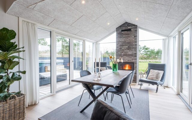 5 Star Holiday Home in Blavand