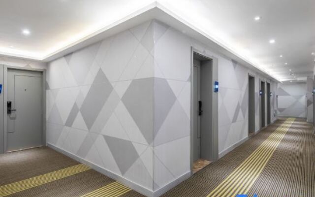 7Days Inn Hotel (Nanjing Lukou Airport)