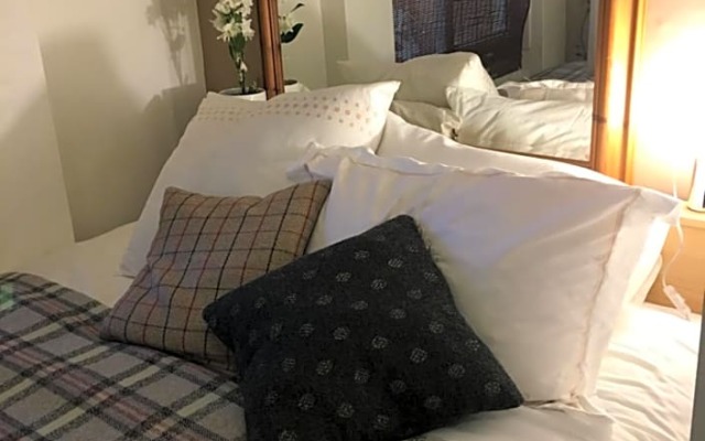 Wynberg House Swansea Bed  Breakfast