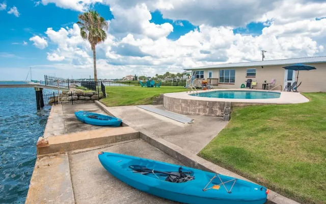 Davis Shores