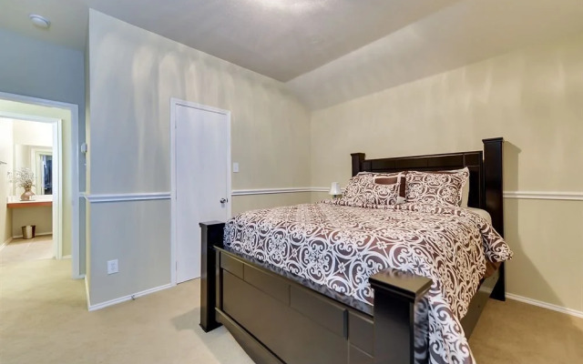 Arlington Villa