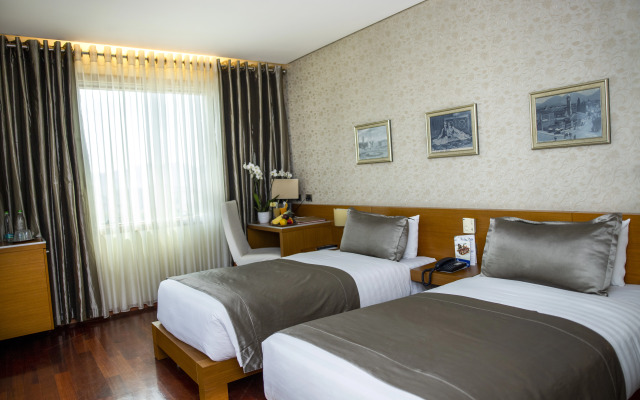 Tirana International Hotel & Conference Centre