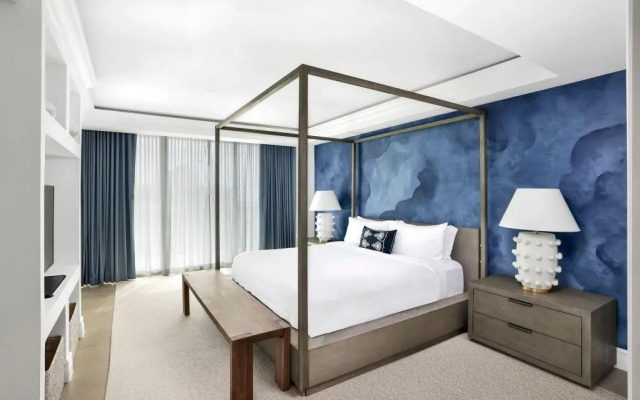 The Ritz-Carlton Coconut Grove, Miami