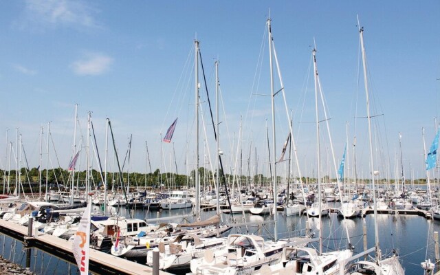 Stunning Home in Bruinisse With 2 Bedrooms and Wifi