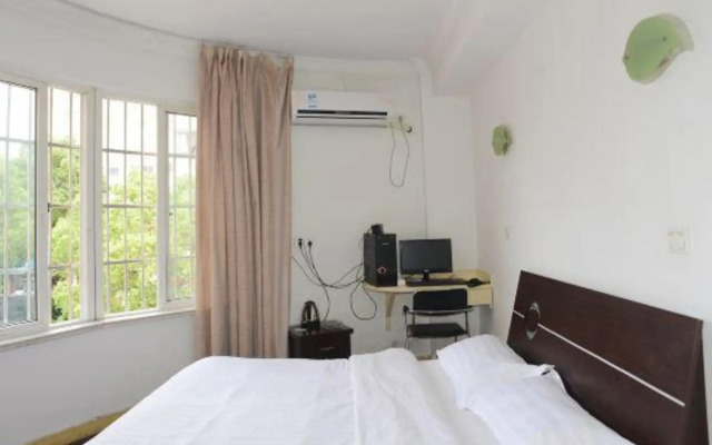 Yuanyuan Hostel
