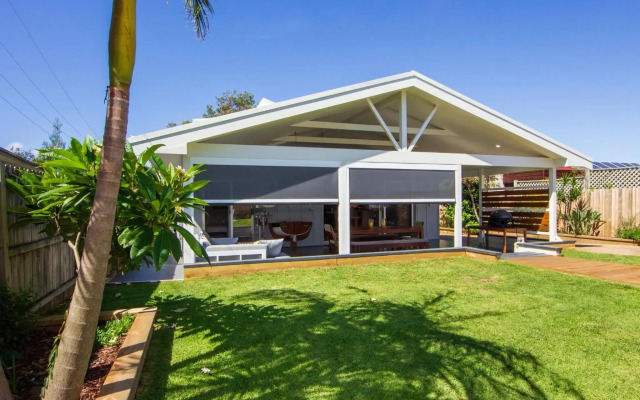 Spinnaker - Family Getaway - 2mins Walk to Beach