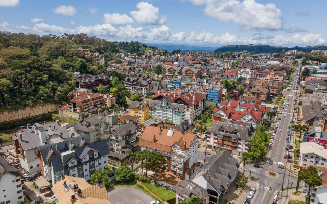 Fascino 302 - Apartamento 600 metros Rua Coberta de Gramado