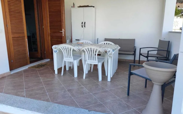 Villa 6 Beds Just Minutes From San Teodoro