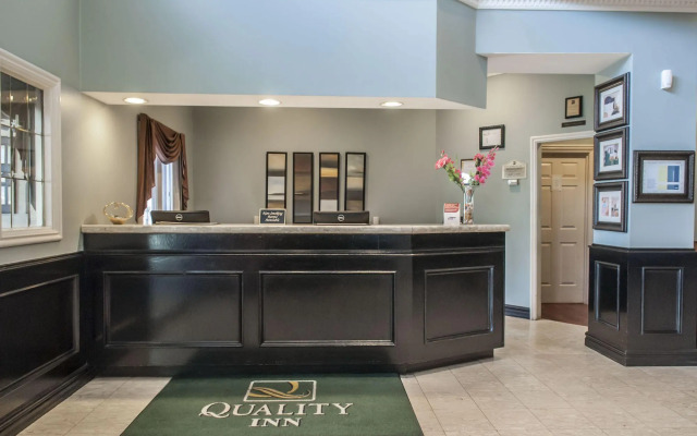 Quality Inn Airport West