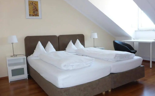 Hotel-Pension Scharl am Maibaum