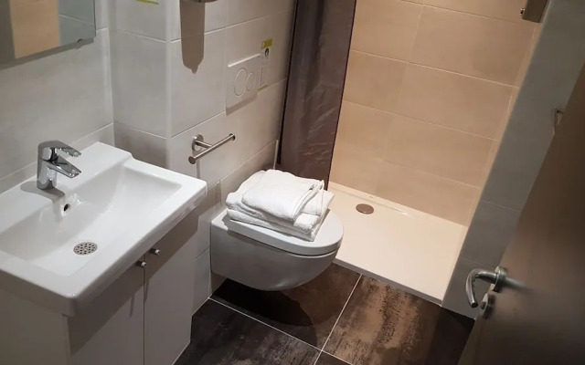 Logis Hôtel Yseria Historical Center