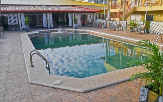 Hotel North Resort