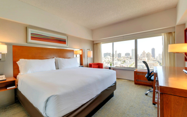 Holiday Inn Golden Gateway by IHG