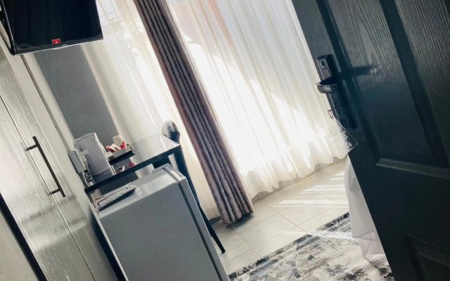 President Guest Lodge