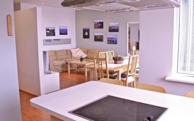 Eyjasol Apartments