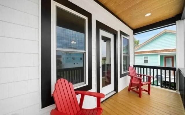 Red Snapper 3 Bedroom Villa by RedAwning