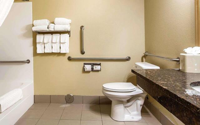 Comfort Inn Owatonna near Medical Center