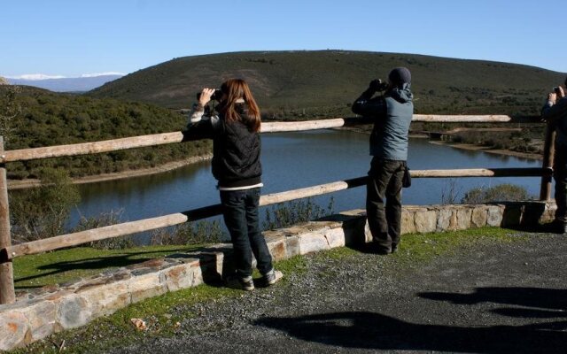 Albergue y Alojamiento en Monfragüe. Centro de Educación Ambiental La Dehesa