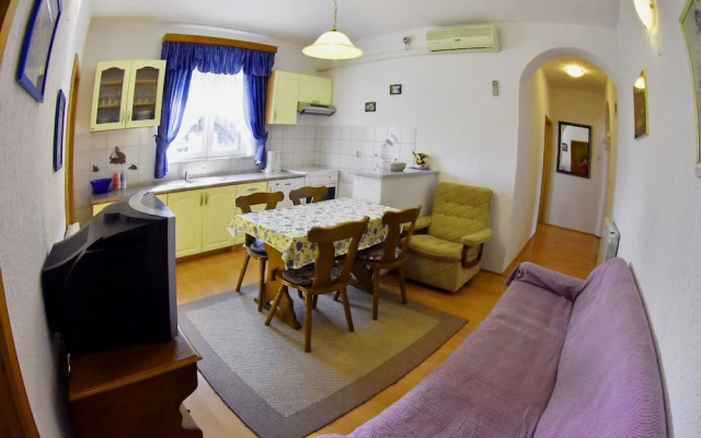 Olive Apartments