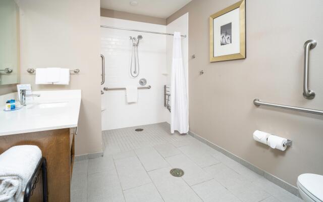 Staybridge Suites Summerville by IHG