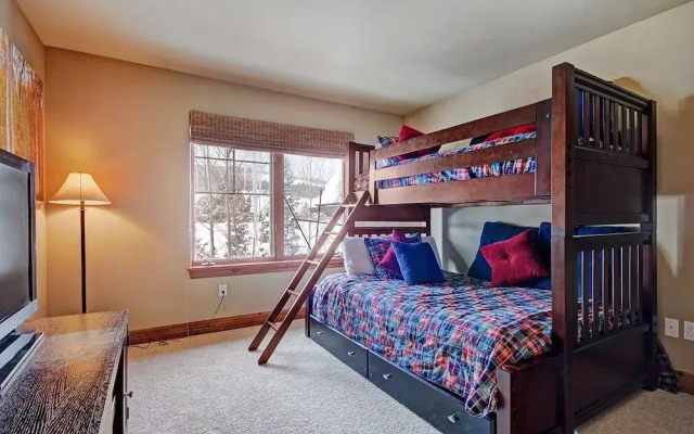 Highland Greens Chestnut by RedAwning