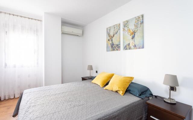 Home2Book Bright Center Apartment Santa Cruz