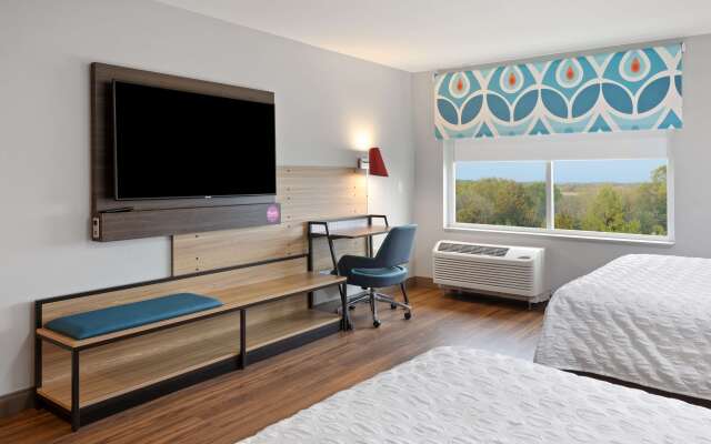 TRU BY Hilton Sharonville