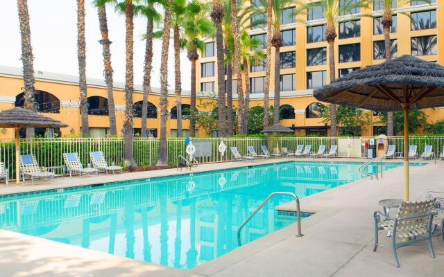 Delta Hotels by Marriott Anaheim Garden Grove