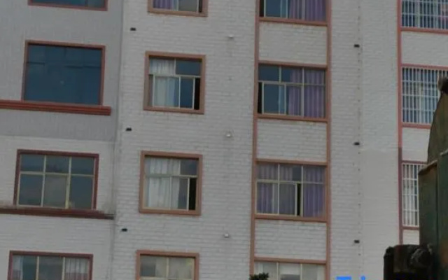 Qujing Haizhiqing Hotel