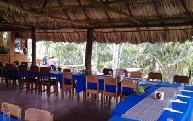 Clarissa Falls Resort