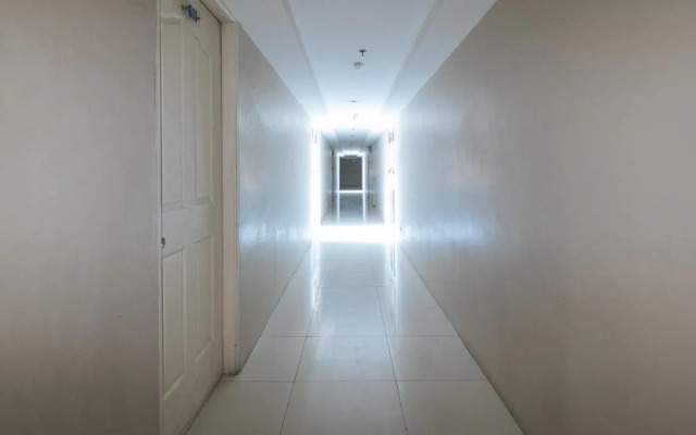 RedDoorz Plus @ Buendia Ave Makati