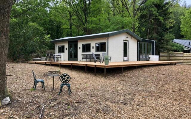 Stijlvolle bungalow nabij prachtige zwempoel