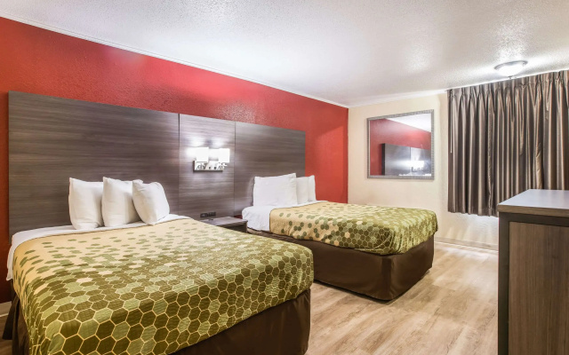 Econo Lodge Garden City - Savannah