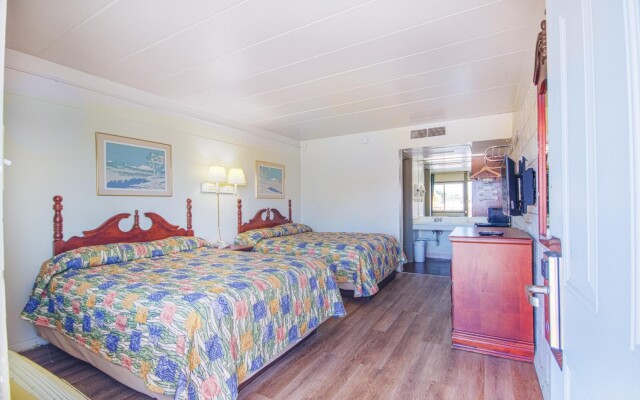 Centralia Motel Near Downtown by OYO