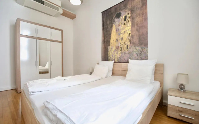 Premium Apartment by Hi5 - Vitkovics Suite