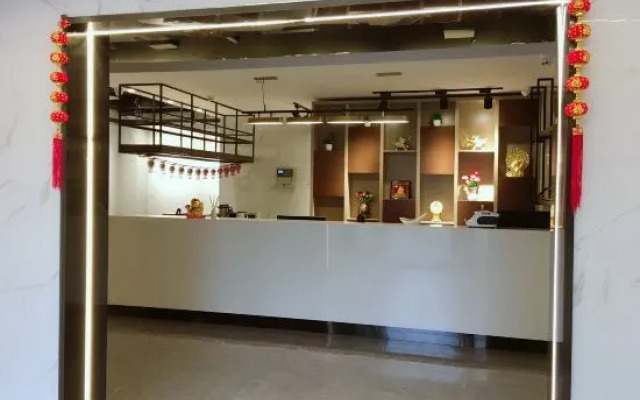 Kaju Hotel(Olympic Xinglong Street subway station store)