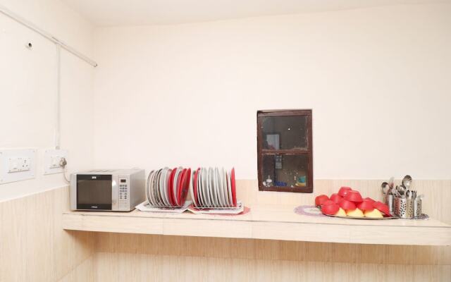 OYO Home 18565 Restful Stay