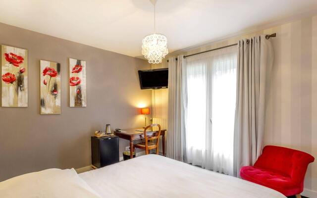 LOGIS Auberge de la Truffe - Hotel de la Mairie