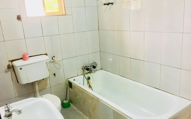 Mignonette Hotel & Suites