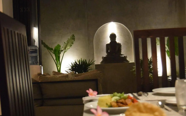 Villa Five